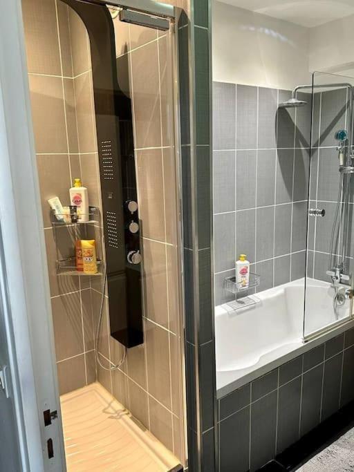 Private Bedrooms Near Eiffel Tower Paryż Zewnętrze zdjęcie